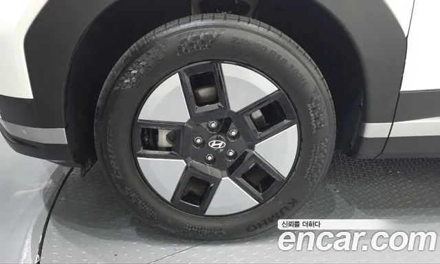 Hyundai Santa Fe 2024 thumb 4