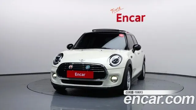 MINI Hatch 2019 thumb 3