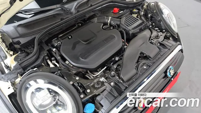 MINI Hatch 2019 thumb 6