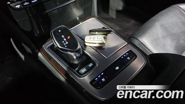 Hyundai Equus 2013 thumb 9