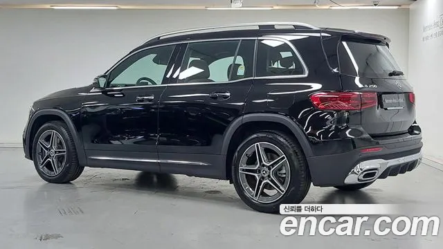 Mercedes-Benz GLB 2025 thumb 2