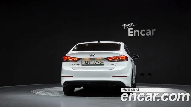 Hyundai Avante 2015 thumb 3