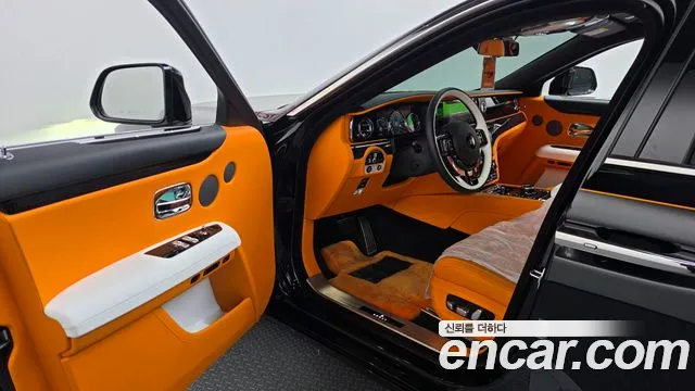 Rolls-Royce Ghost 2024 thumb 10