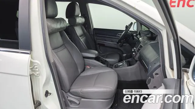 KG_Mobility_Ssangyong KORANDO 2015 thumb 11