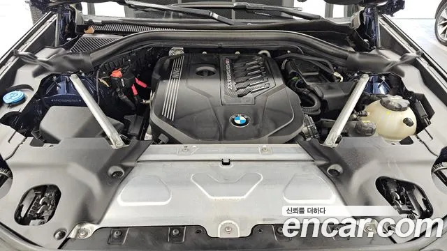 BMW X4 2021 thumb 6