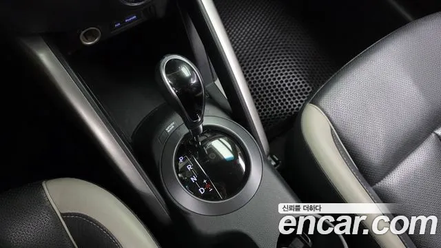 Hyundai Veloster 2014 thumb 9