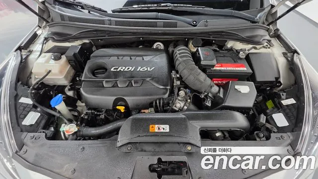 Hyundai i40 2013 thumb 6