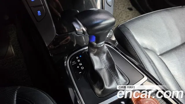 Hyundai i40 2013 thumb 9