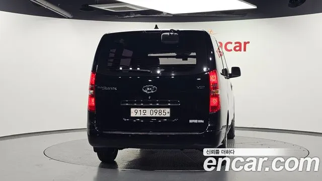 Hyundai Starex 2017 thumb 4