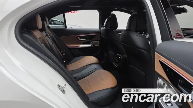 Mercedes-Benz E-Класс 2025 thumb 11