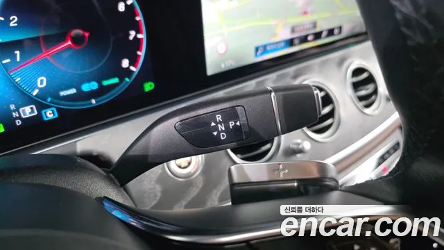 Mercedes-Benz E-Класс 2022 thumb 9