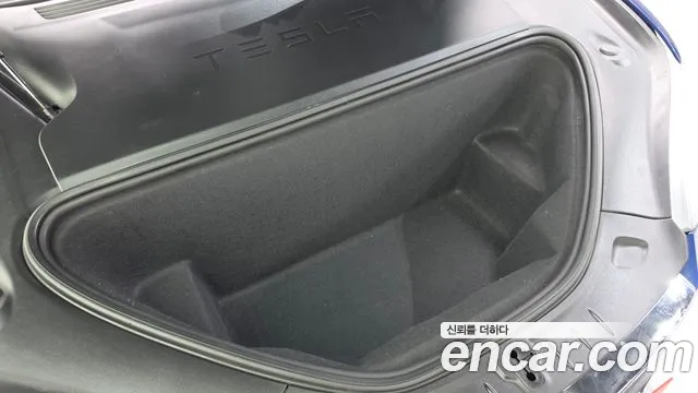 Tesla Model S 2017 thumb 5