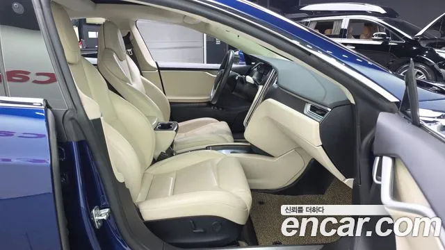 Tesla Model S 2017 thumb 10