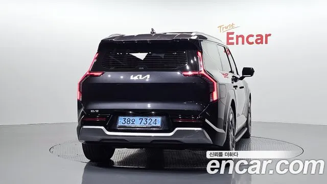 Kia EV9 2023 thumb 3