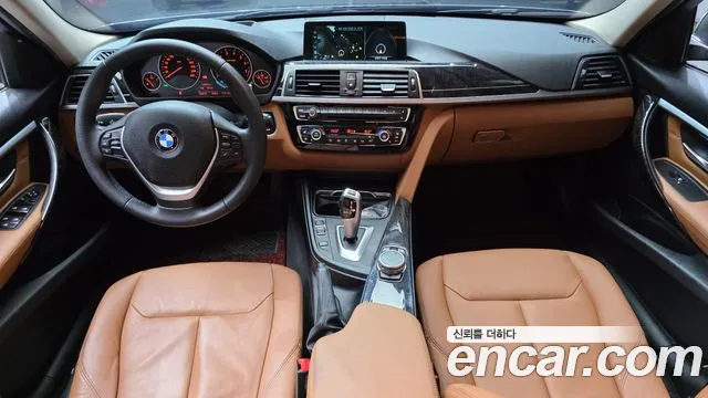 BMW 3-Series 2017 thumb 7