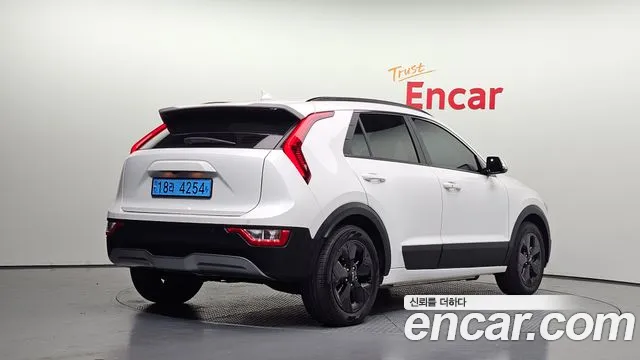 Kia Niro 2022 thumb 2