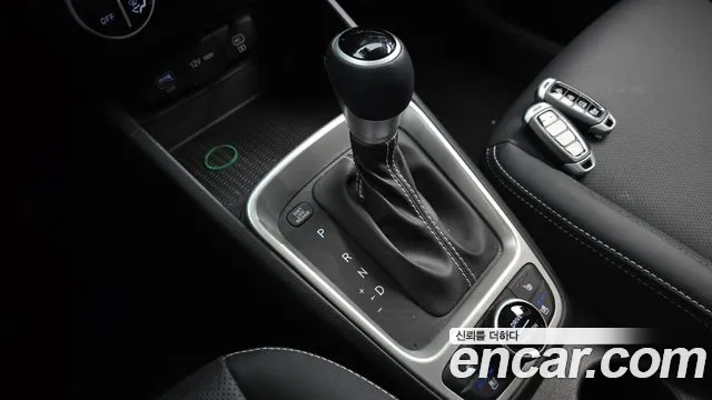 Hyundai Venue 2023 thumb 9