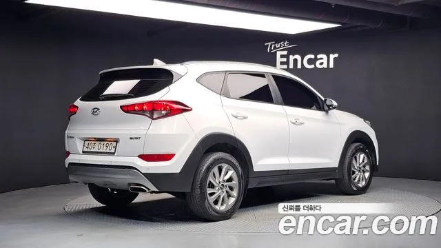 Hyundai Tucson 2016 thumb 2