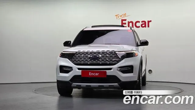 Ford Explorer 2020 thumb 3