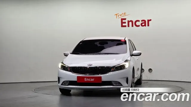 Kia K3 2017 thumb 3