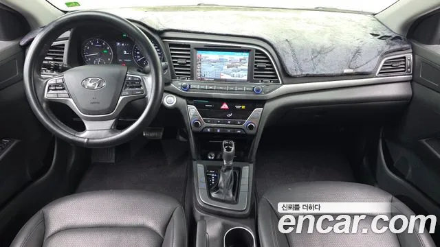 Hyundai Avante 2016 thumb 7