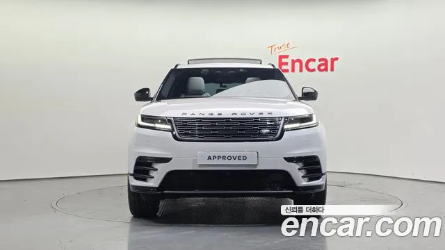 Land Rover Range Rover Velar 2026 thumb 7
