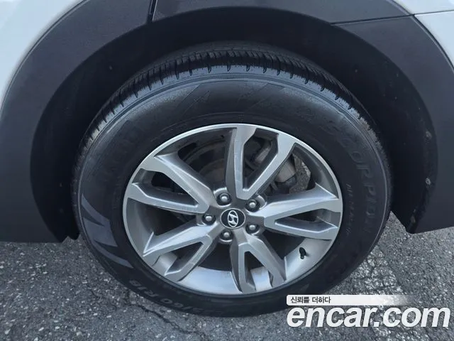 Hyundai Santa Fe 2013 thumb 5