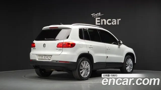 Volkswagen Tiguan 2014 thumb 2
