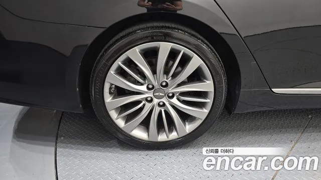 Hyundai Genesis 2015 thumb 5