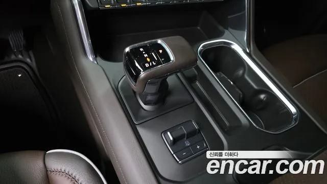 GMC Sierra 2025 thumb 9