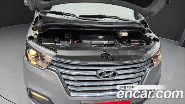 Hyundai Starex 2019 thumb 6