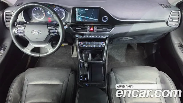 Hyundai Grandeur 2017 thumb 7