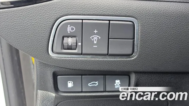 Hyundai Grandeur 2017 thumb 12