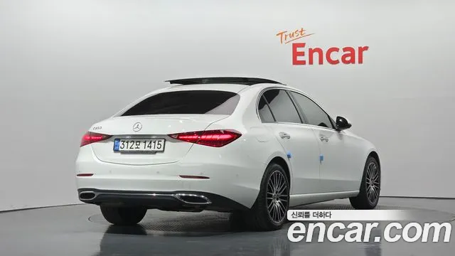 Mercedes-Benz C-Класс 2022 thumb 2