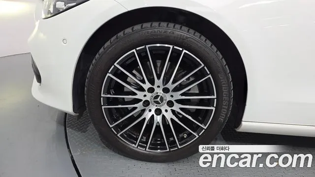 Mercedes-Benz C-Класс 2022 thumb 5