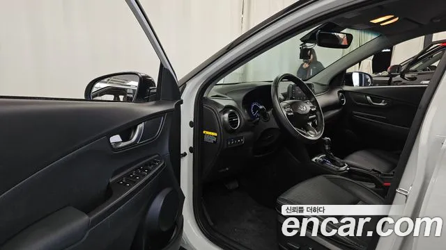Hyundai Kona 2018 thumb 10