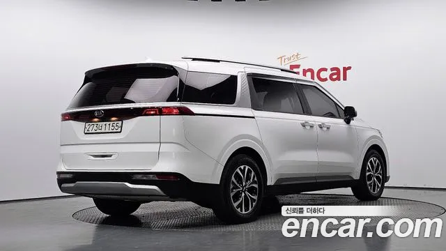 Kia Carnival 2020 thumb 2
