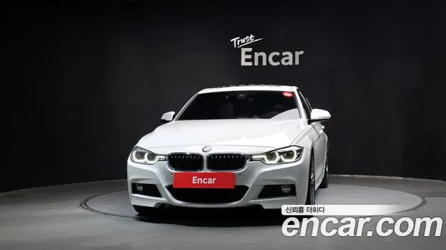 BMW 3-Series 2017 thumb 3