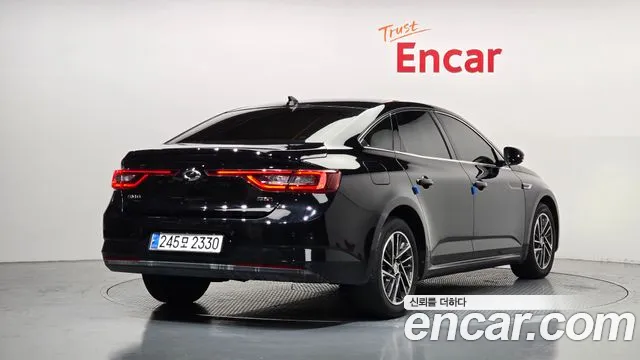 Renault-KoreaSamsung Megane 2016 thumb 2