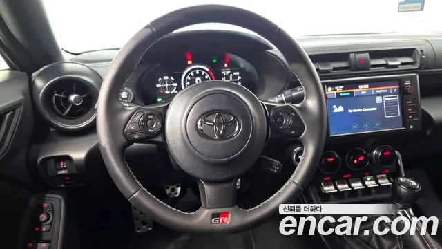 Toyota GT86 2024 thumb 11