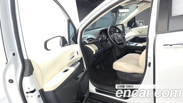 Toyota Sienna 2021 thumb 10