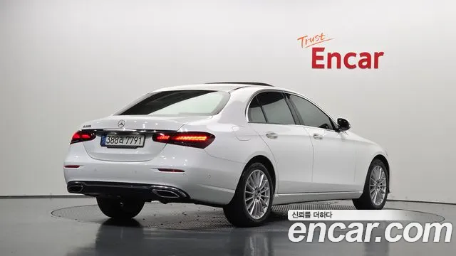 Mercedes-Benz E-Класс 2021 thumb 2