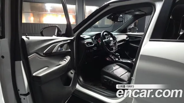 ChevroletGMDaewoo TrailBlazer 2021 thumb 10