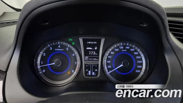 Hyundai Grandeur 2013 thumb 8