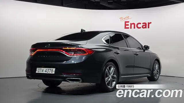 Hyundai Grandeur 2017 thumb 2