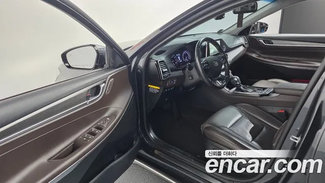 Hyundai Grandeur 2017 thumb 10