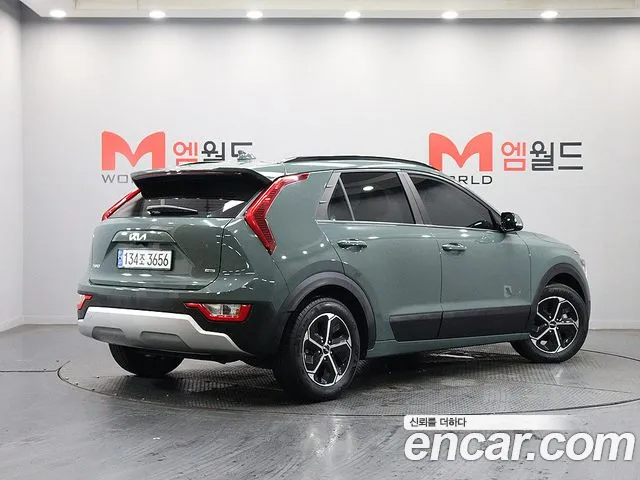 Kia Niro 2022 thumb 4