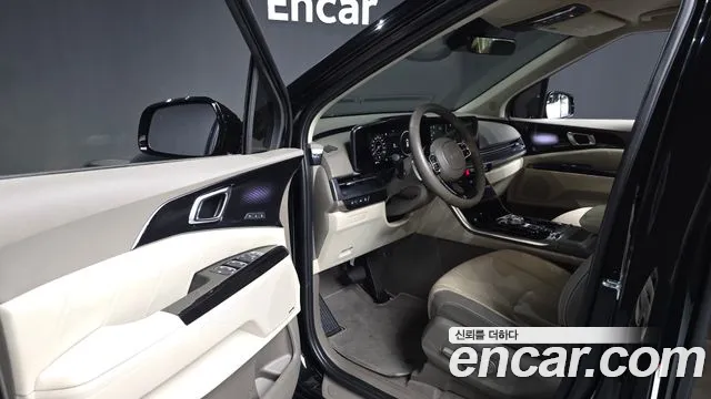 Kia Carnival 2021 thumb 10