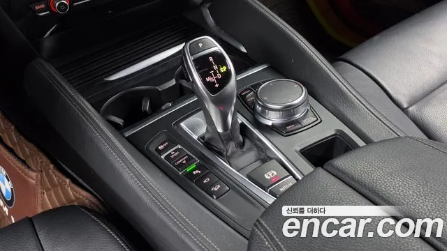 BMW X6 2018 thumb 8