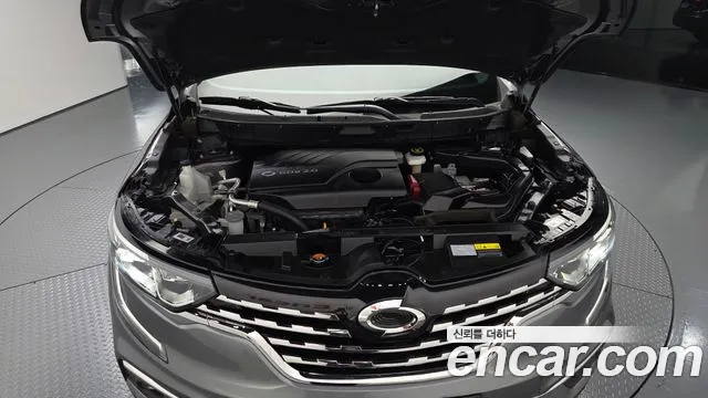 Renault-KoreaSamsung Koleos 2019 thumb 5